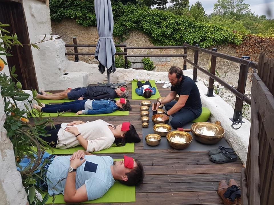 Bed and Breakfast La Belmontaise Beaumont-sur-Sarthe Exterior foto