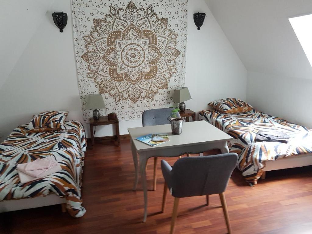 Bed and Breakfast La Belmontaise Beaumont-sur-Sarthe Exterior foto