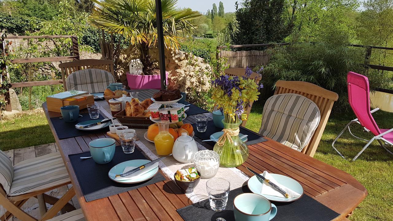 Bed and Breakfast La Belmontaise Beaumont-sur-Sarthe Exterior foto