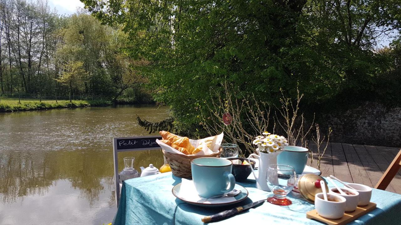 Bed and Breakfast La Belmontaise Beaumont-sur-Sarthe Exterior foto